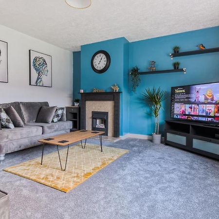 Rookwood House - Spacious Home With Free Parking - Short Stay Leeds Leeds  Buitenkant foto