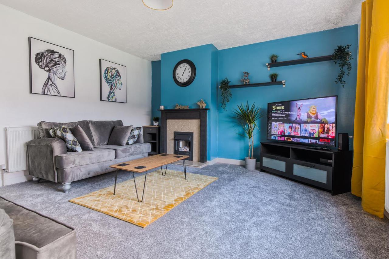 Rookwood House - Spacious Home With Free Parking - Short Stay Leeds Leeds  Buitenkant foto