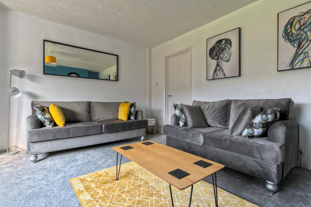 Rookwood House - Spacious Home With Free Parking - Short Stay Leeds Leeds  Buitenkant foto