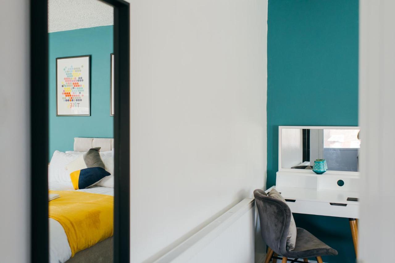 Rookwood House - Spacious Home With Free Parking - Short Stay Leeds Leeds  Buitenkant foto