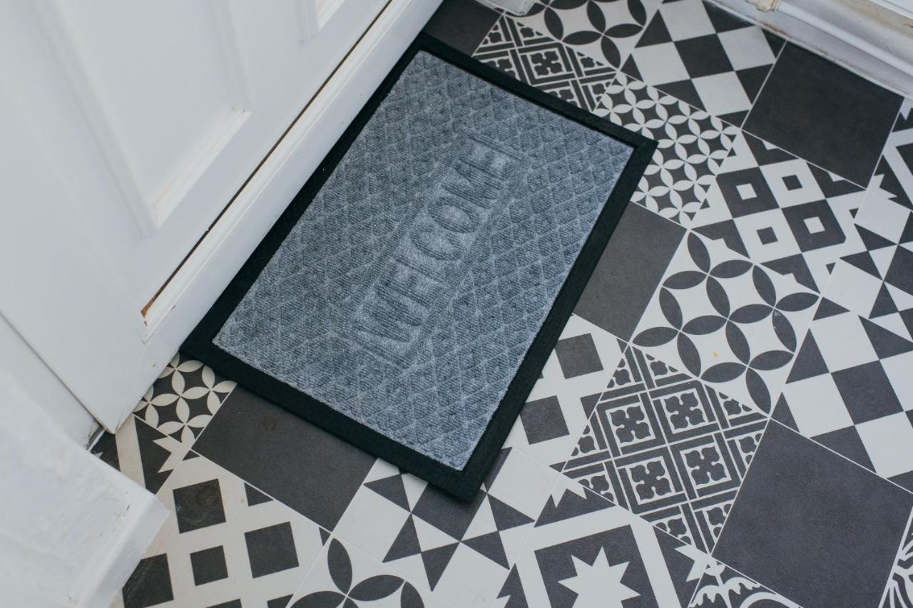 Rookwood House - Spacious Home With Free Parking - Short Stay Leeds Leeds  Buitenkant foto